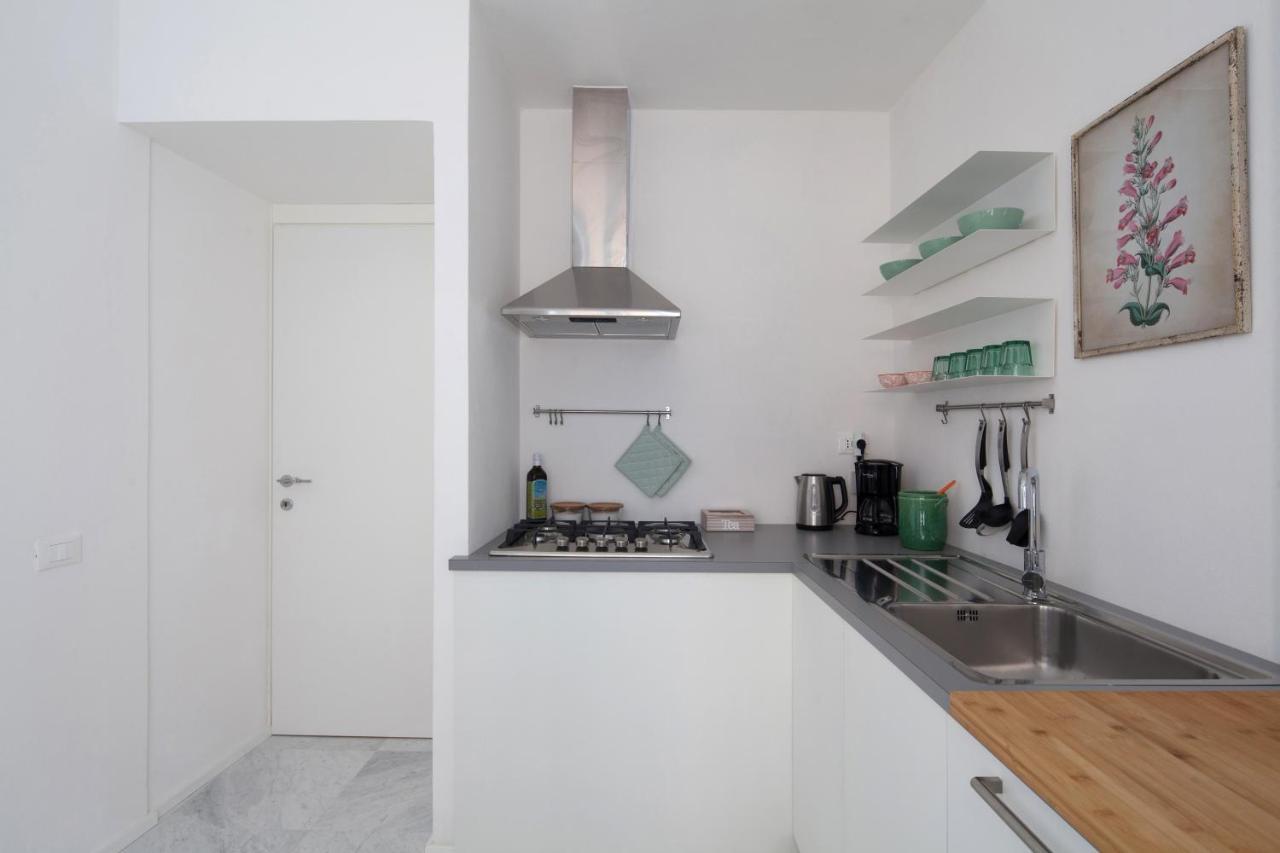 Vicolo Apartment, Pedestrian Centre, 2Bdr, 2,5 Bth, Aircondo, Private Parking, Easy To Train And Ferries, City Life La Spezia Exterior photo