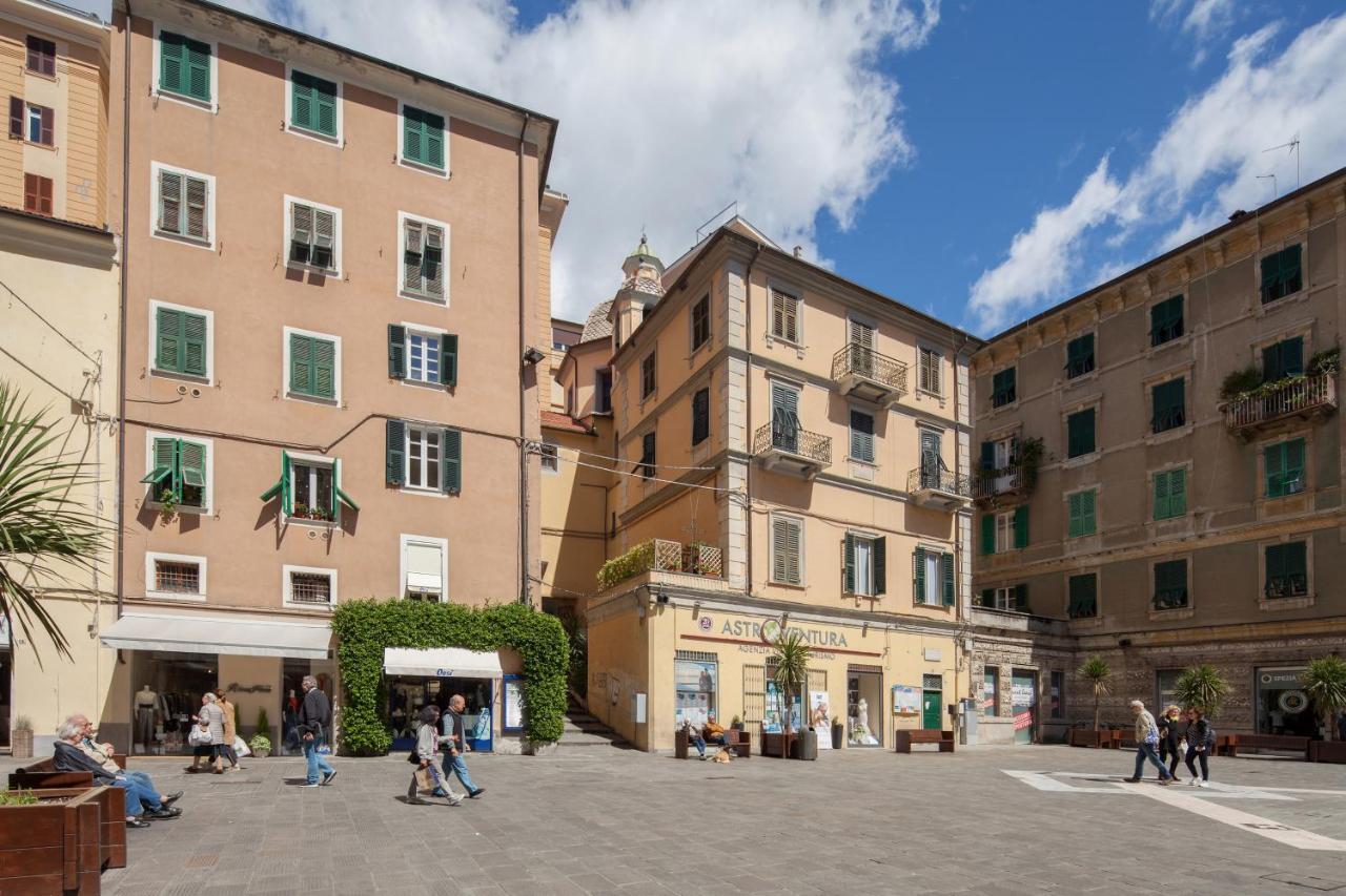 Vicolo Apartment, Pedestrian Centre, 2Bdr, 2,5 Bth, Aircondo, Private Parking, Easy To Train And Ferries, City Life La Spezia Exterior photo